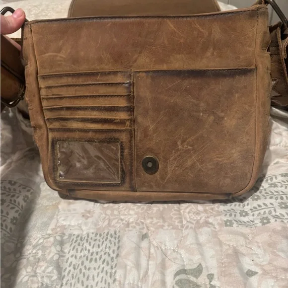 STS Ranchwear Tan and Black Leather Messenger Bag (conceal carry) - Picture 2 of 6